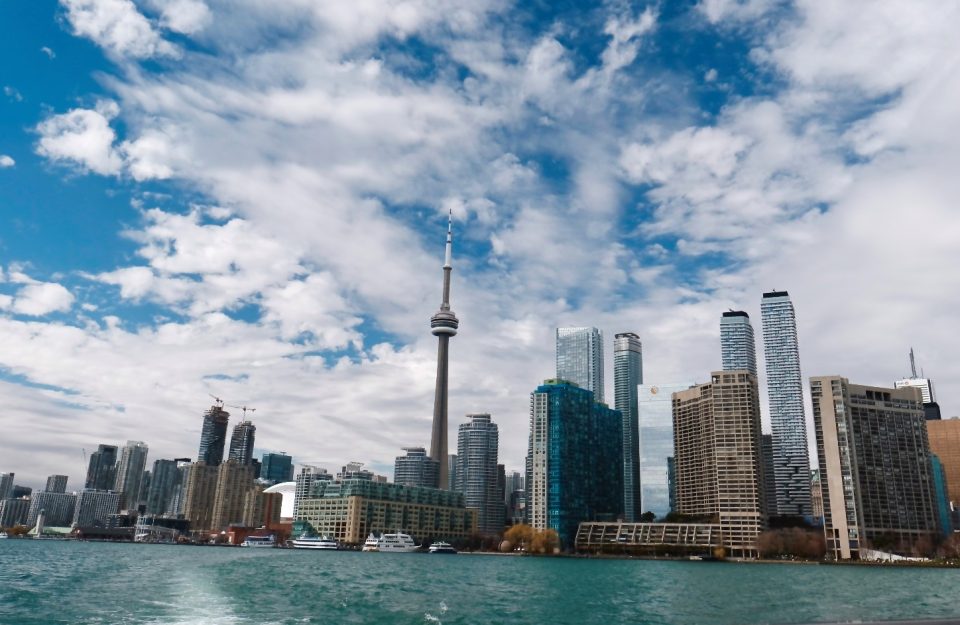Toronto-skyline-waterfront